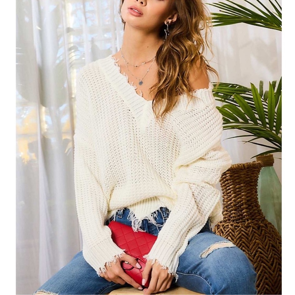 Main Strip V-Neck Frayed Sweater - Picture 2 of 9